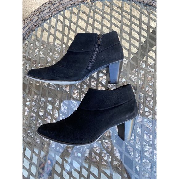 Paul Green Short Suede Booties -Size 6 - Black - Picture 3 of 9